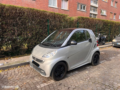 Smart ForTwo Coupé 1.0 mhd Passion 71