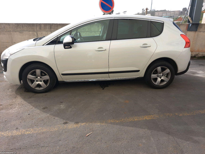 Peugeot 3008 ative 2013