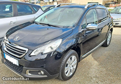 Peugeot 2008 1.2 VTi Allure