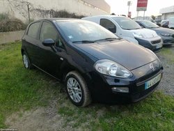 Fiat Punto 1.2 Esay . 150 Eur Mês