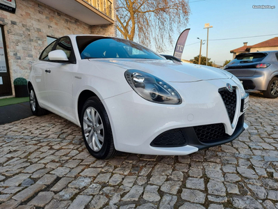 Alfa Romeo Giulietta 1.6 JTDm Distinctive 57X