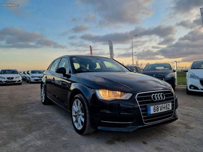 Audi A3 Sportback 1.6 TDi Business Line Attraction