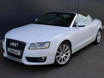 Audi A5 2.0 TDi S-line