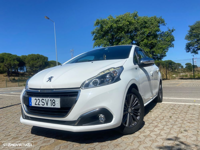 Peugeot 208 1.2 PureTech Style