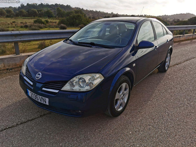 Nissan Primera P12