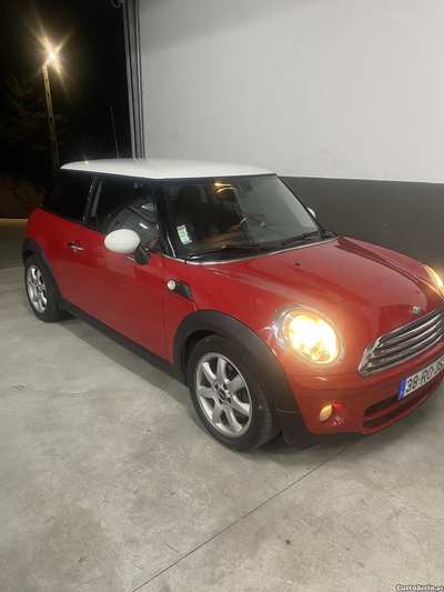 MINI Cooper Cooper D