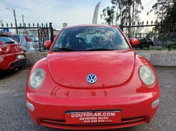 VW New Beetle 1.6 i   Viatura  Nacional