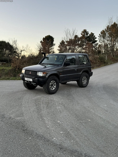 Mitsubishi Pajero 2.5Glx