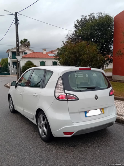 Renault Scénic 1.5 dci dynamique