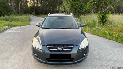 Kia Ceed IMPECÁVEL TOP Super economico AC