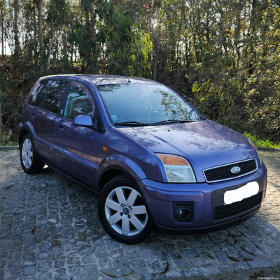 Ford Fusion 1.25i 1st edition