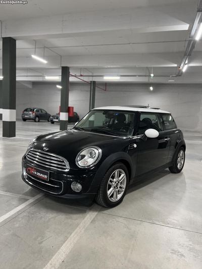 MINI Cooper D 1.6 112 CV Full Extras