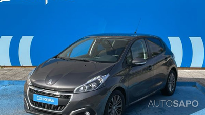 Peugeot 208 1.2 PureTech Life Signature de 2018