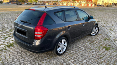 Kia Ceed IMPECÁVEL TOP Super economico AC