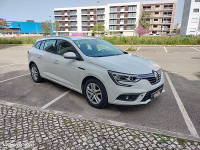 Renault Mégane Sport Tourer 1.5 Blue dCi Zen