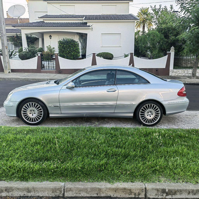 Mercedes-Benz CLK 320 avantgarde