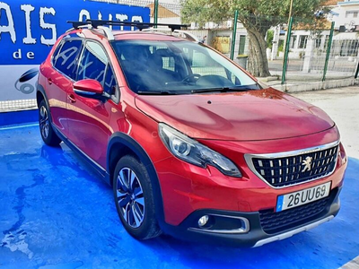 Peugeot 2008 1.2 PureTech Allure