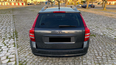 Kia Ceed IMPECÁVEL TOP Super economico AC