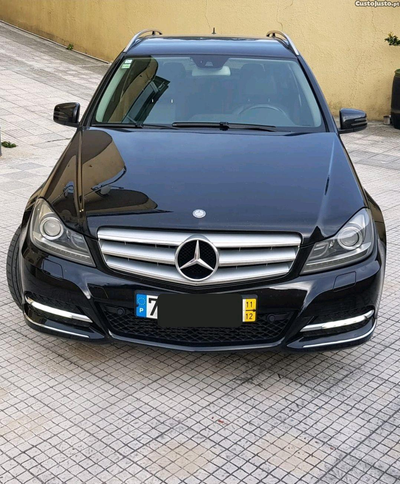 Mercedes-Benz C 220 Avantgarde  caixa Automática