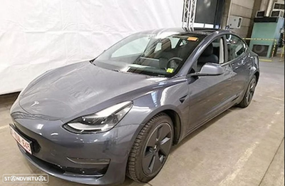 Tesla Model 3 Long-Range Dual Motor AWD