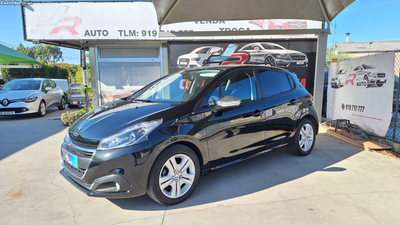 Peugeot 208 1.2 PureTech 4 portas