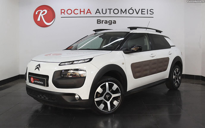 Citroën C4 Cactus Pure Tech e-THP 110 Stop&Start Shine Edition