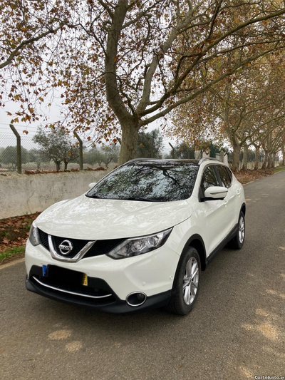 Nissan Qashqai 1.6 DCI 130cv Premier Edition