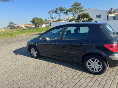 Peugeot 307 (3 8Hz )