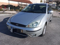 Ford Focus 1.4 gasolina