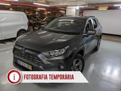 Toyota RAV4 2.5 HDF Comfort 218cv