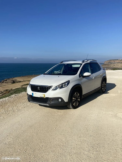 Peugeot 2008 1.2 PureTech Allure