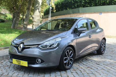 Renault Clio TCE 90cv