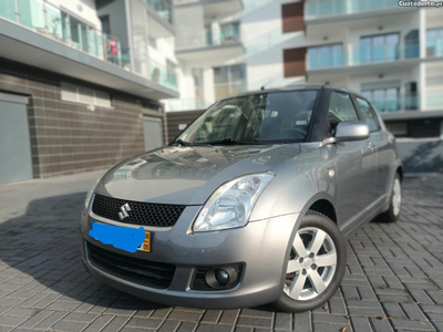 Suzuki Swift 1.3 Diesel A/C 156,000 Km Irrepreensível