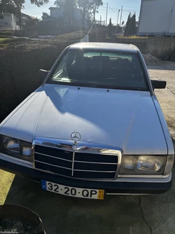 Mercedes-Benz 190 D