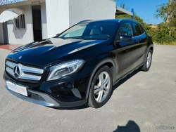 Mercedes-Benz CLA 220 d 170CV 7G-DCT URBAN