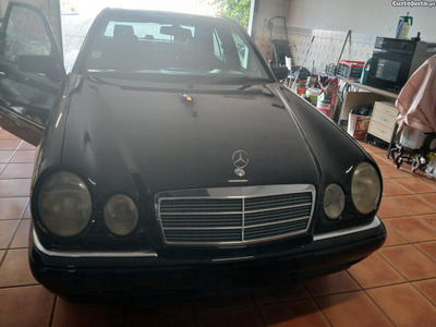 Mercedes-Benz E 290 290 turbodiesel