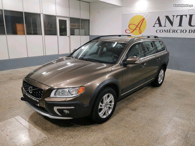 Volvo XC70 2.0 momentum geotronic