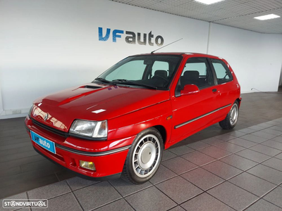 Renault Clio 1.8 16V