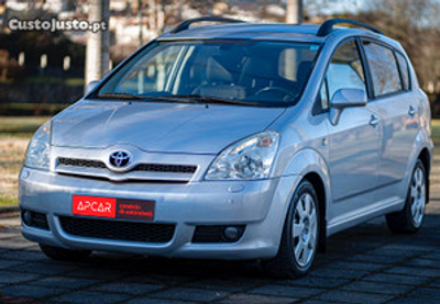 Toyota Corolla Verso 2.2 D-4D