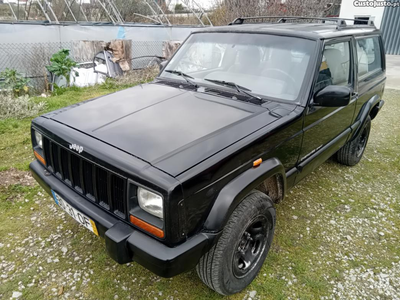 Jeep Cherokee Xj sport 3 portas