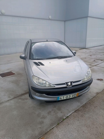 Peugeot 206 1.2