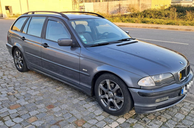 BMW 318 I