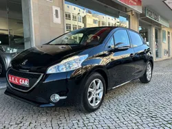 Peugeot 208 1.2 VTi SE Style