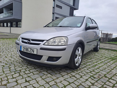 Opel Corsa 1.2 Twinport