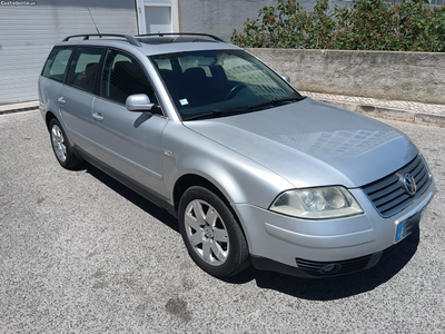 VW Passat Variant Trendline