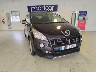 Peugeot 3008 1.6 HDI AUTO