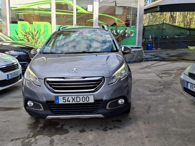 Peugeot 2008 1.5 BlueHDi Allure