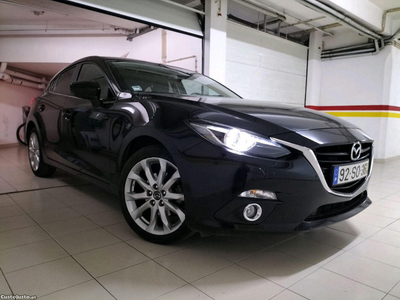 Mazda 3 excelente