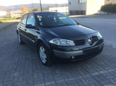 Renault Mégane 1.5 Dci - 5P - (Nacional) - 81Cv