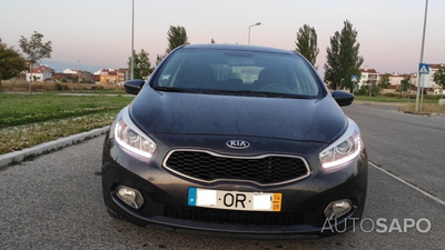 Kia Ceed 1.6 CRDi More Edition 100g de 2014